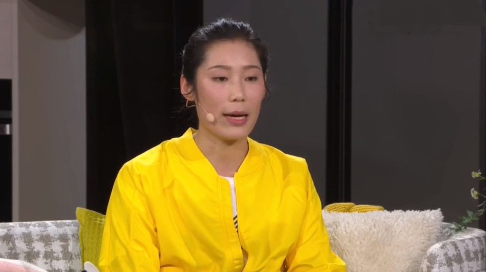 美女咖啡馆